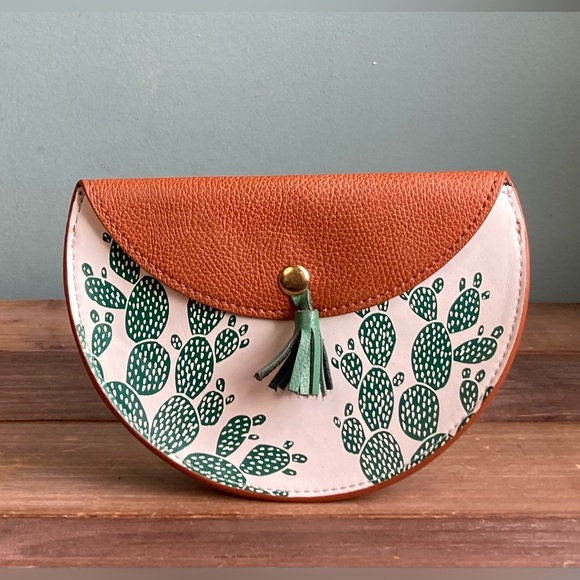 Anthropologie Amelie Mancini Great Outdoors Cactus Pouch Bag - Picture 7 of 7
